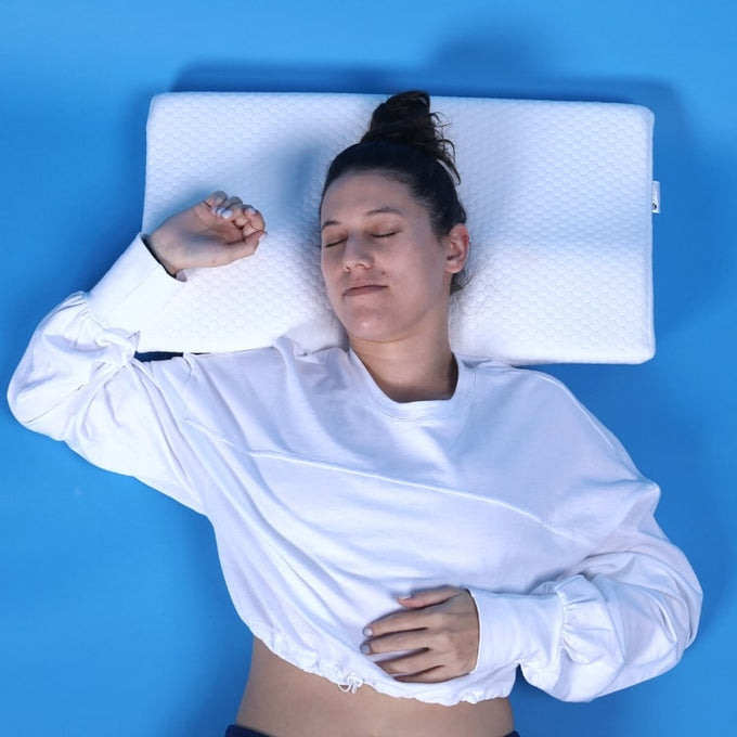 Spinaly's Spinaly Deep Sleep orthopedic pillow for neck pain and relief of stiff neck and neck pain during sleep